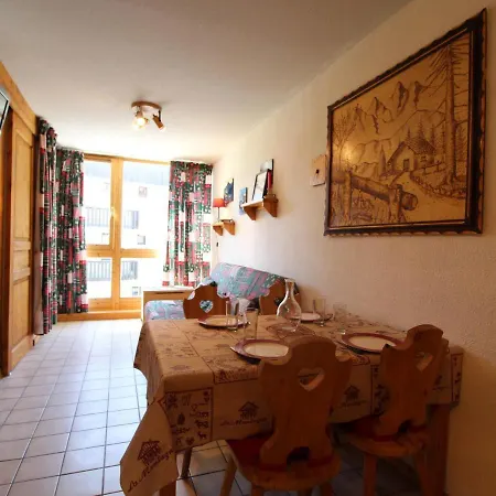Apartment 4 Pers - Pied Des Pistes Avec Balcon Et Parking A Val-cenis